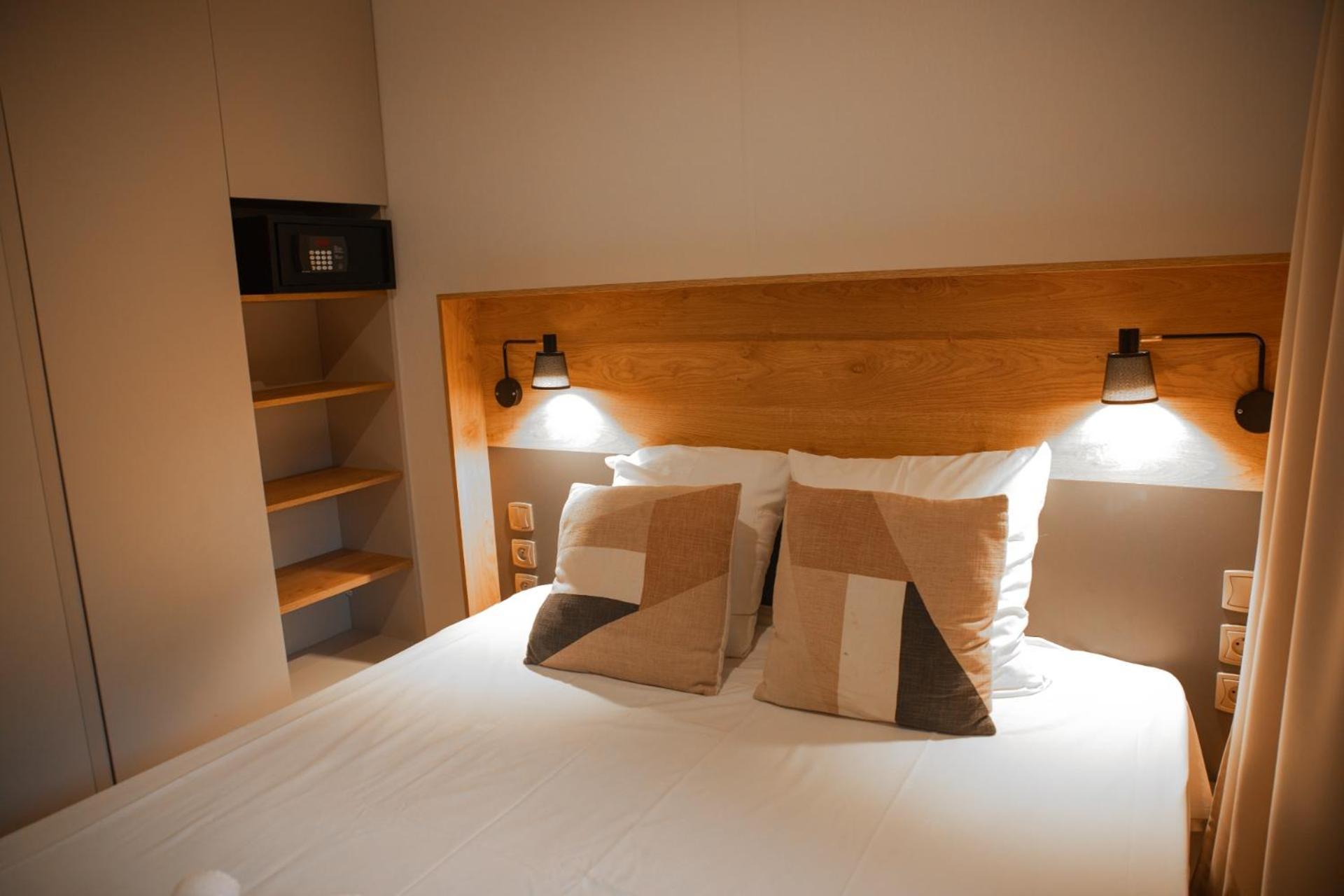 Hotel Rives D'Arc Vallon-Pont-dʼArc Zimmer foto